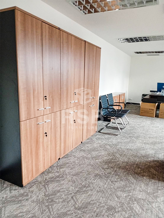 จัดส่งและประกอบติดตั้งเรียบร้อยตู้เอกสารสูง 200 cm รุ่นบานเปิดบนและบานเปิดล่าง เมลามีนเกรด A